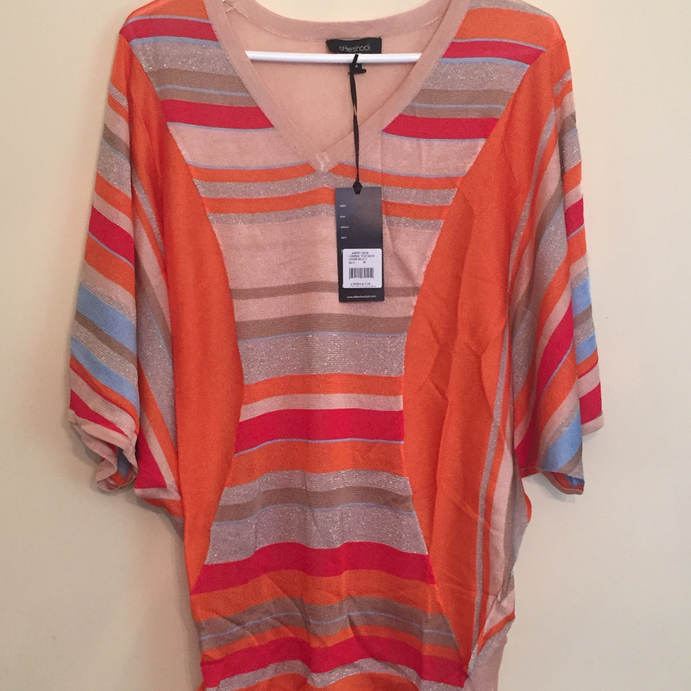 sweater - Picture 3 of 3